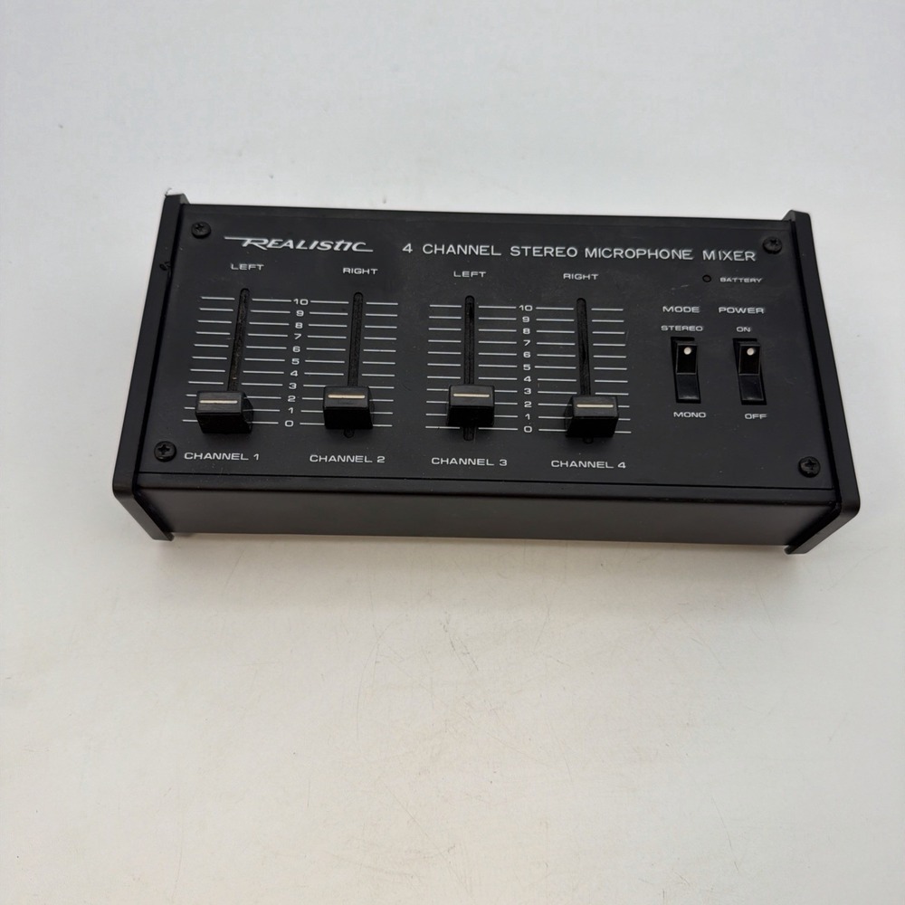 Realistic 4-Channel Stereo Microphone Mixer 32-1105